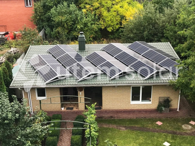 Автономне електроживлення будинку Victron Energy 12 кВт в с. Софіївська Борщагівка, Київська область