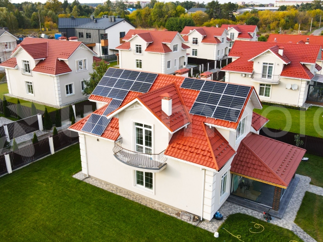 Сонячна станція у с. Щасливе, Київська область