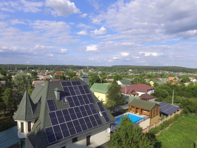 Сонячна електростанція потужністю 30 кВт під зелений тариф в с. Віта-Поштова, Київська область