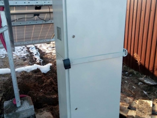 Установка мережевого інвертора Fronius Eco - UTEM SOLAR