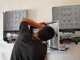 Установка сетевого инвертора - UTEM SOLAR